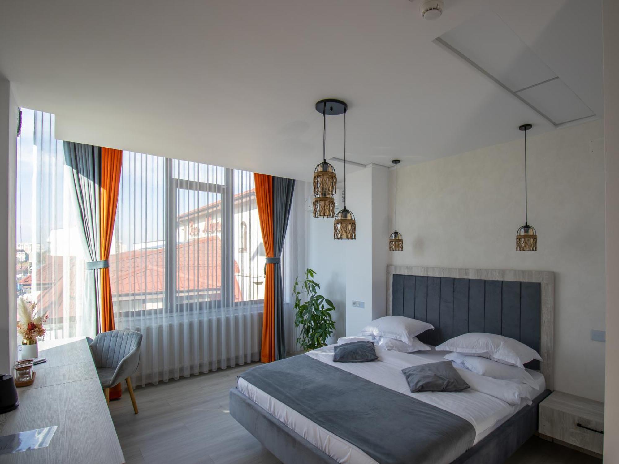 Casa Munteneasca Alessandro ピテシュティ エクステリア 写真
